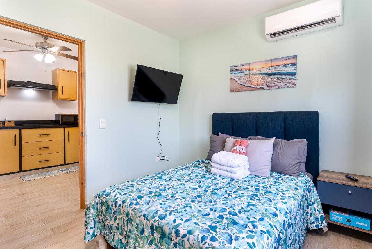 Stunning 2 Bedroom, 2 Bathroom Condo Just A 5 Minute Drive To The Beach Кабо-Сан-Лукас Екстер'єр фото